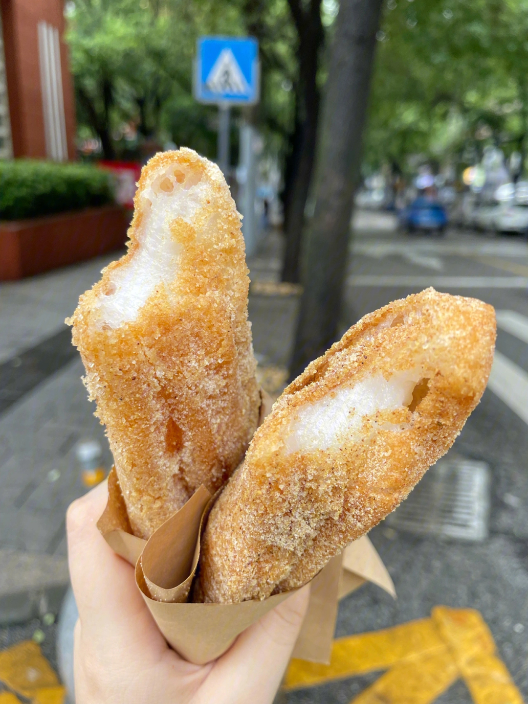 粮道街美食外酥里糯的酥饺093r一个糯叽叽