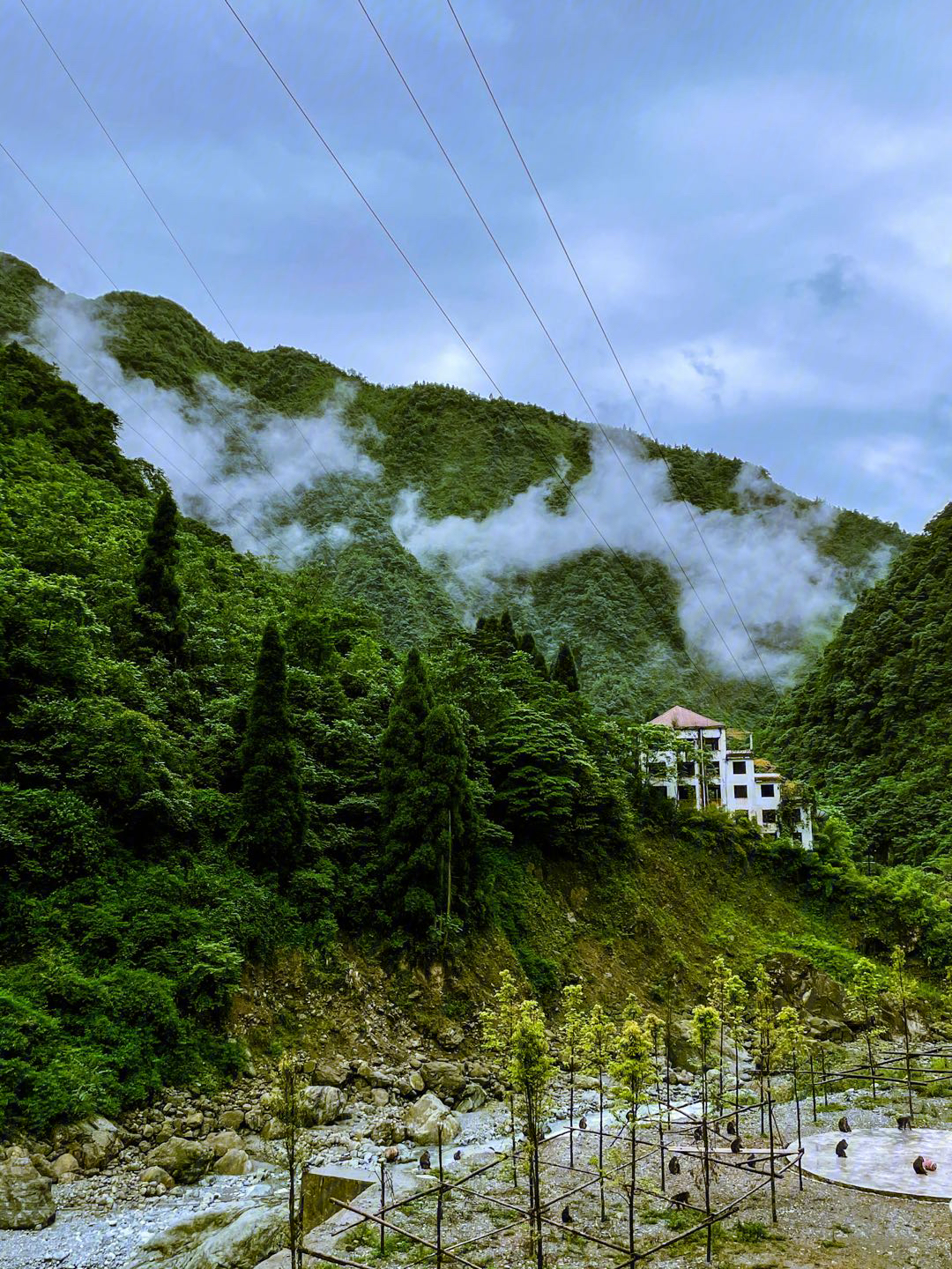 彭州白水河自然保护区回龙沟