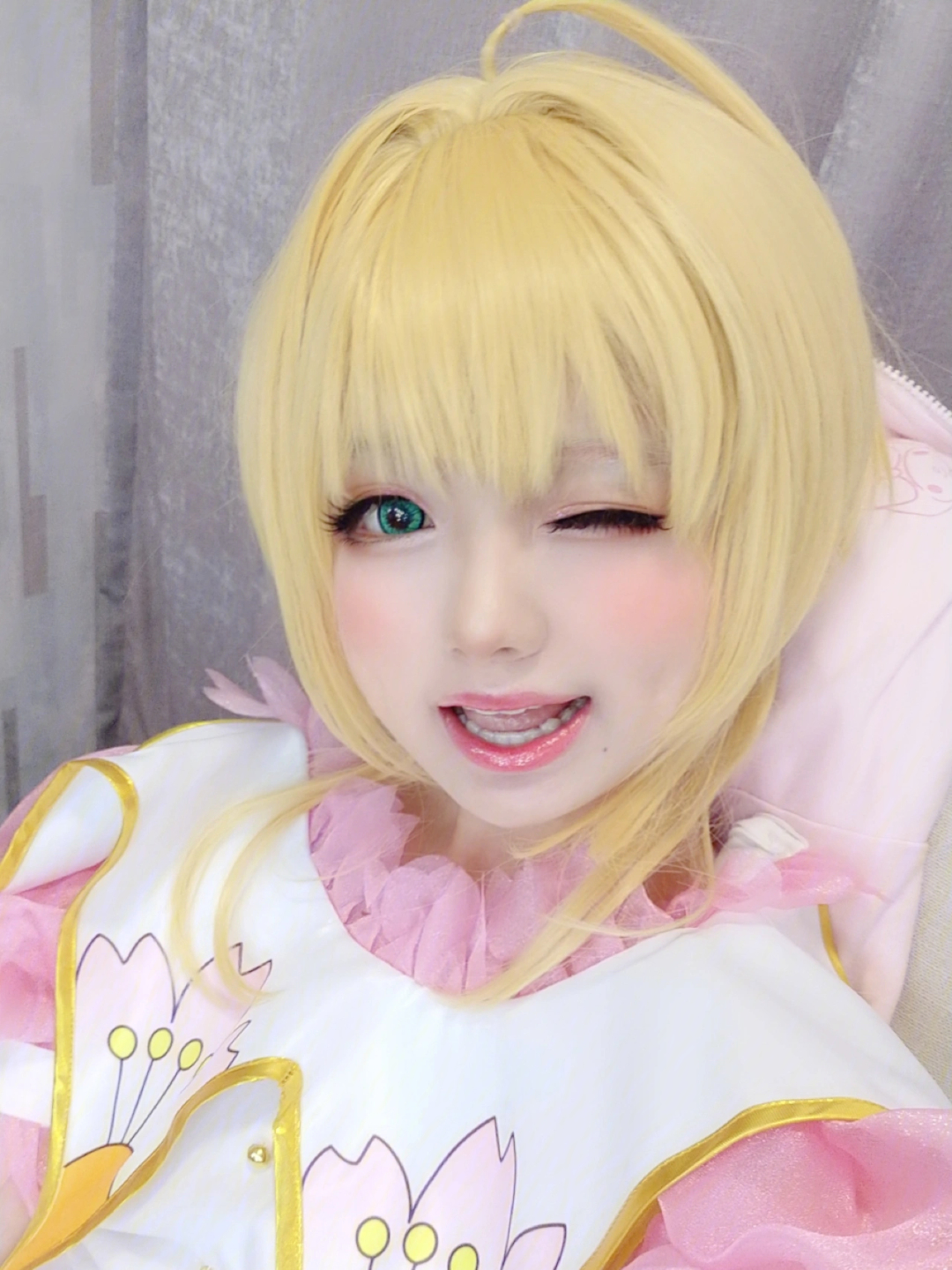 78魔卡少女樱78初代萌王cosplay自拍试妆