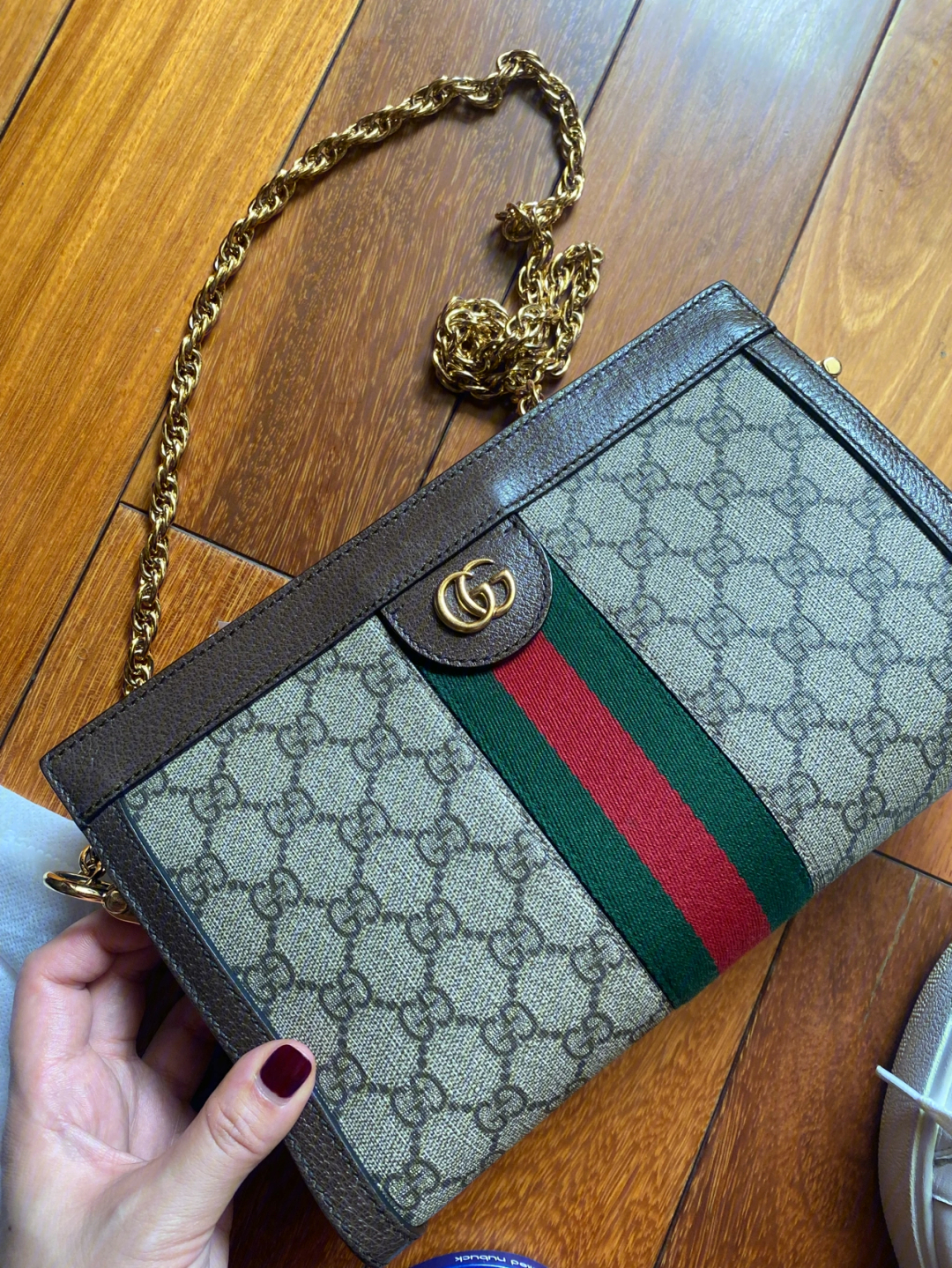 gucci think图片