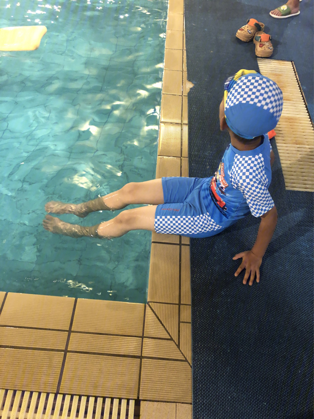 记录和娃共同学习游泳第一课