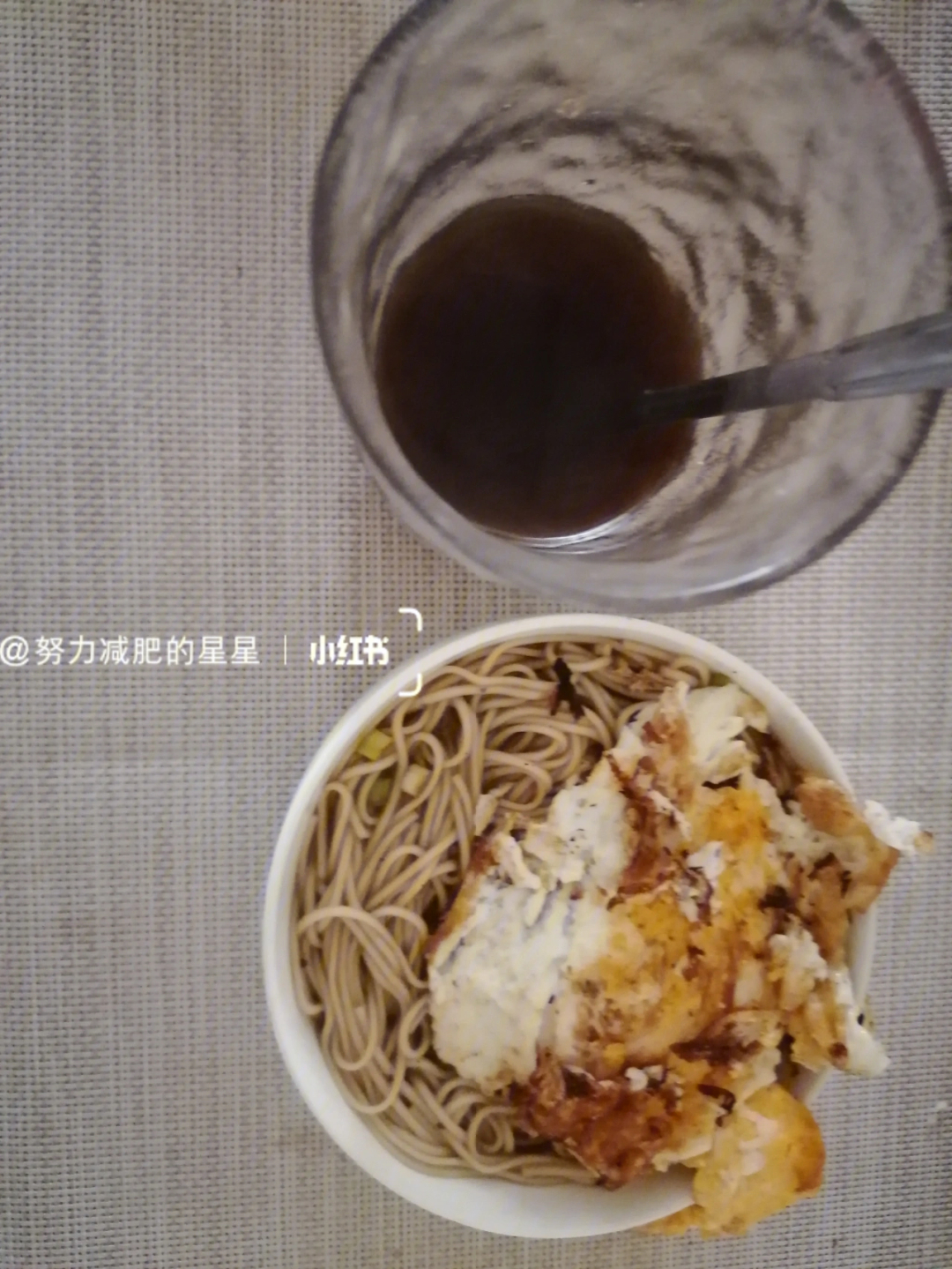 减肥餐一日三餐食谱月瘦10斤_瘦身减肥餐食谱_瘦身减肥餐单