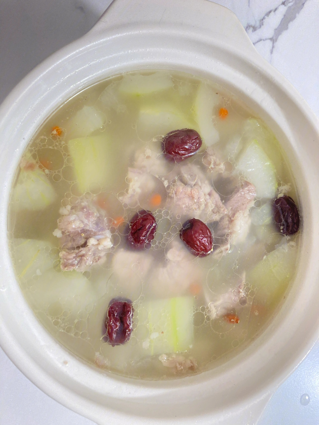 冬瓜排骨汤餐照图片