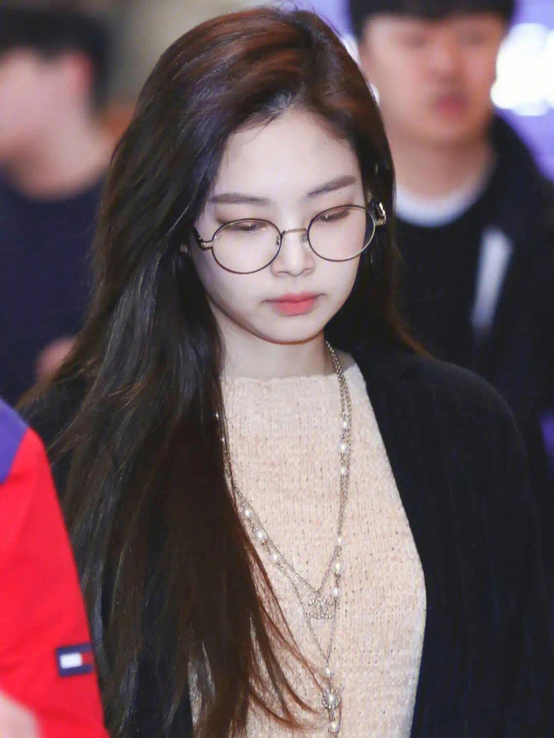 眼镜妮奶御金智妮jennie