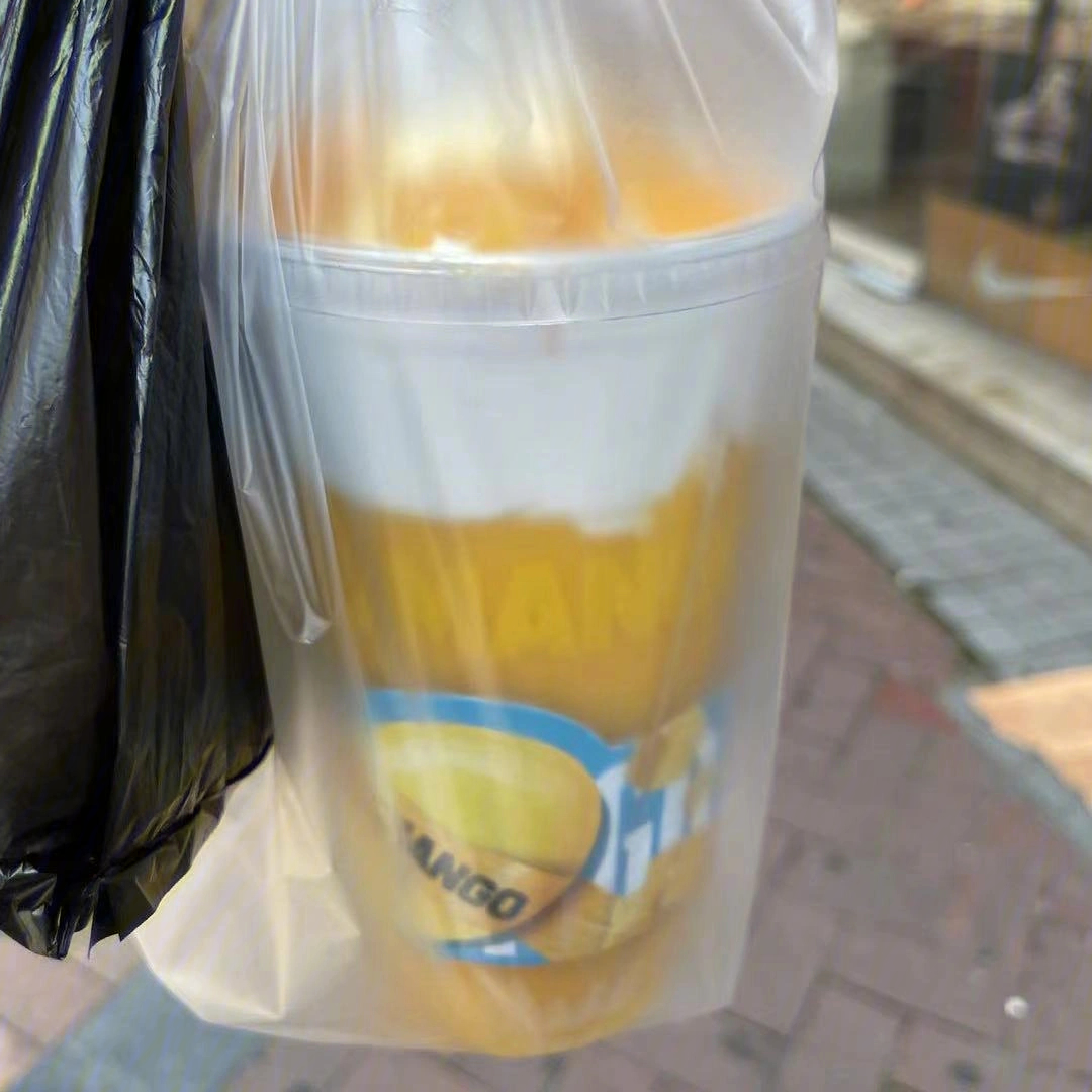 既便宜又实惠的饮品店超级大杯芒果奶昔