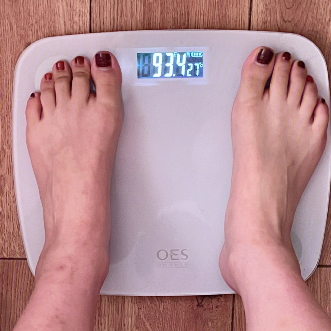 163 94斤女生一天吃啥