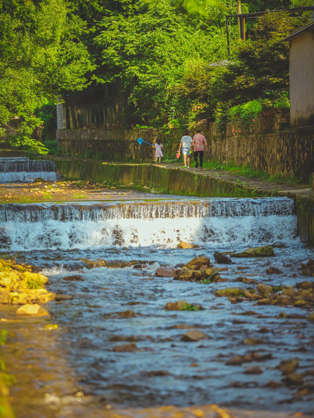 宜兴湖父龙山图片