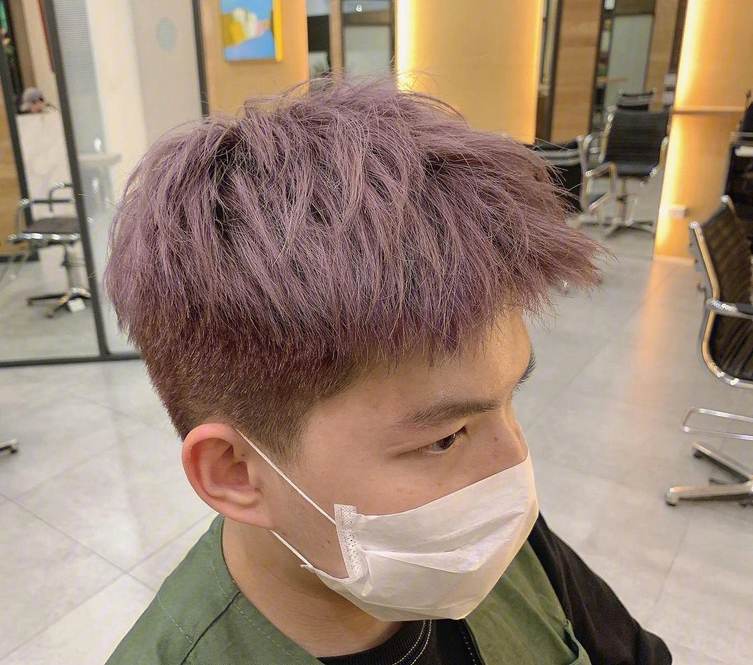 男士发型粉紫色显白