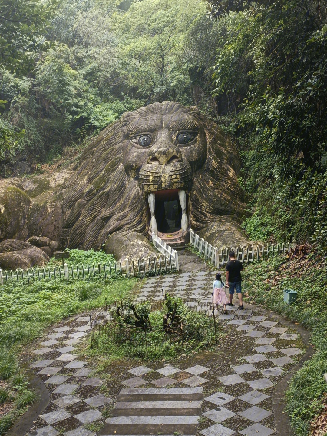 九江狮子洞风景区图片