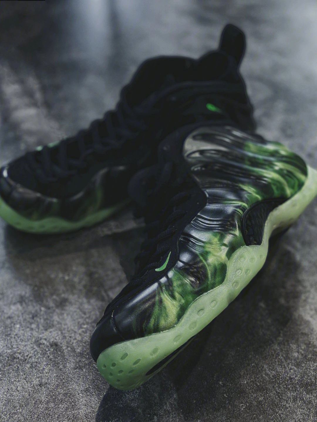 foamposite one paranorman 通灵男孩喷 喷泡 黑绿