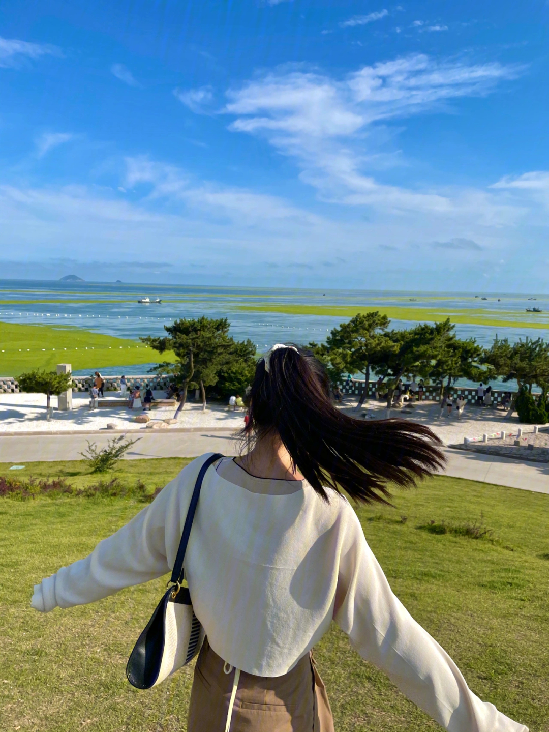 夏天要扎高马尾去海边撒欢