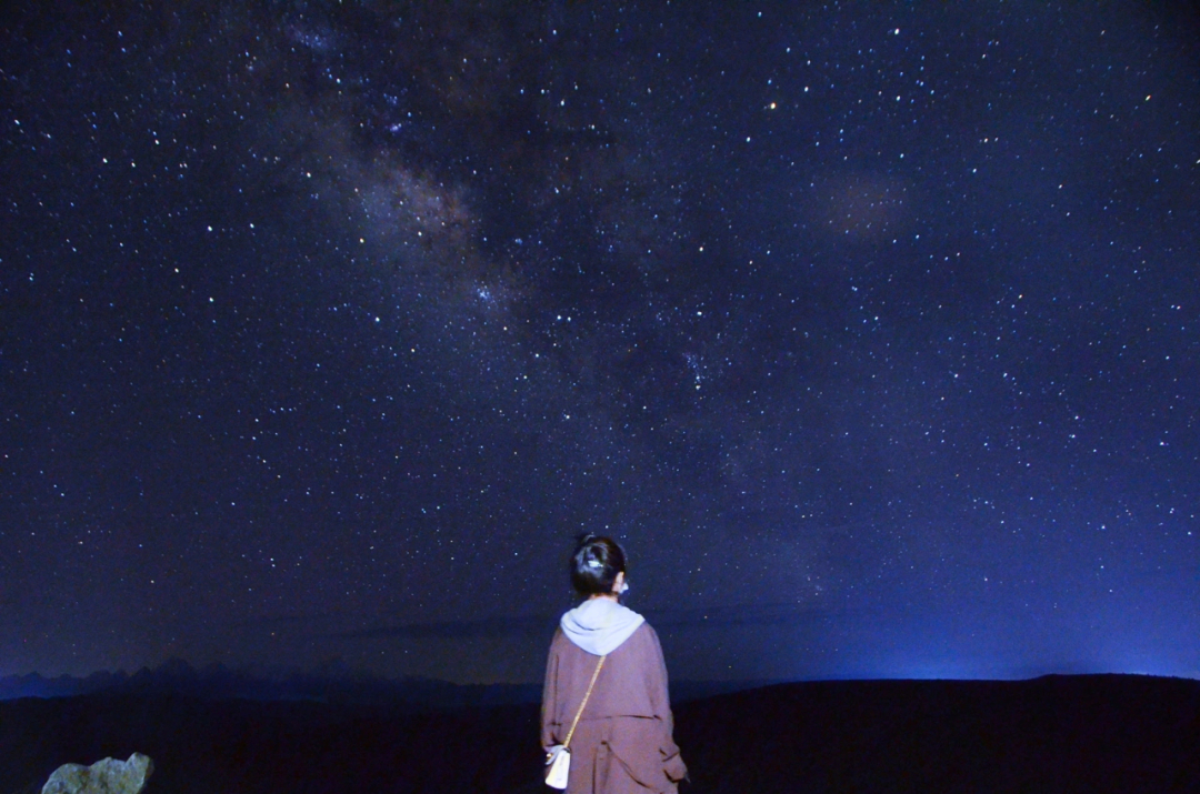 鱼子西星空照片图片