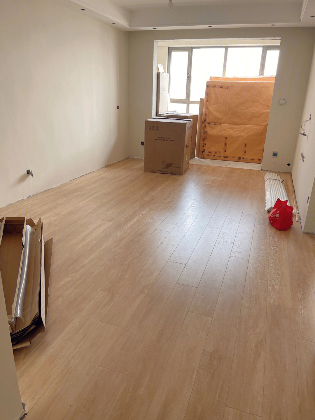 房子装木地板好不好|新家装修，“木地板”用深色还是浅色好？装错了，难怪显“土气”