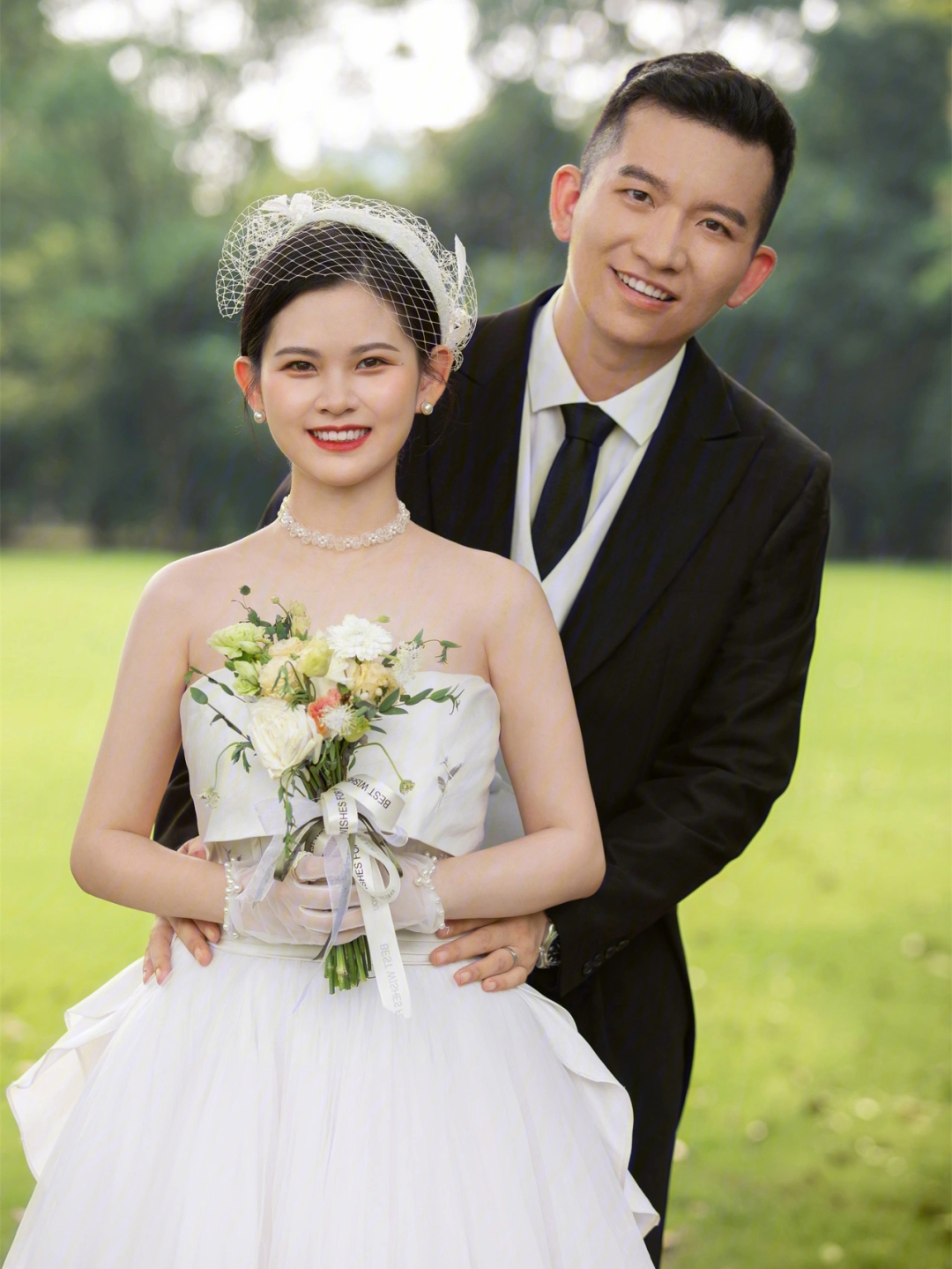 巨兴茂的老婆 结婚照图片