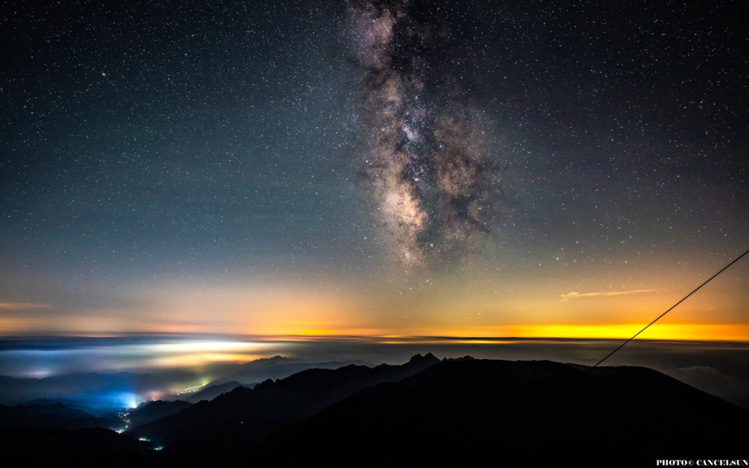 北京与承德的相遇雾灵山星空北京星空