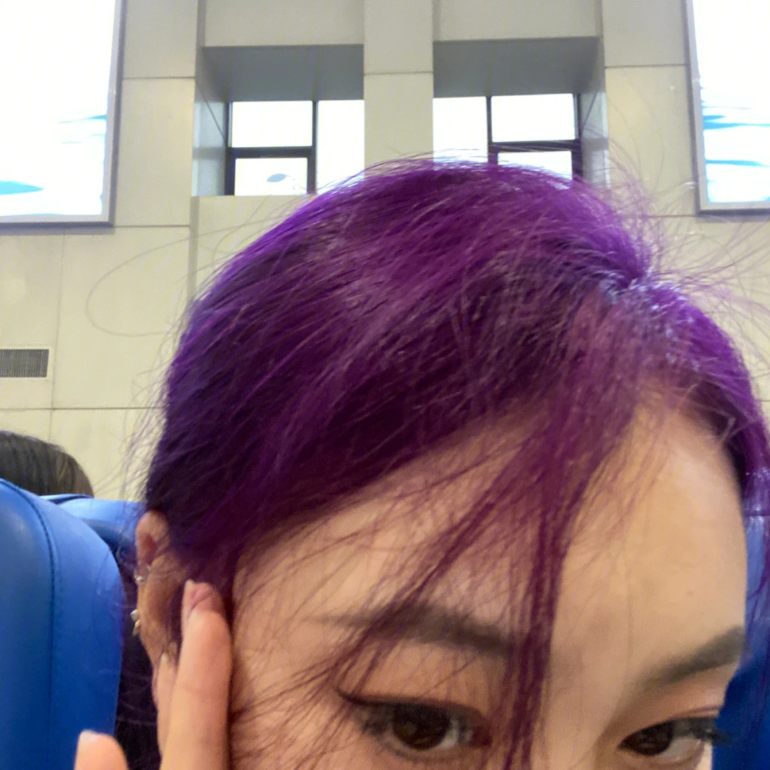 紫色头发掉色过程