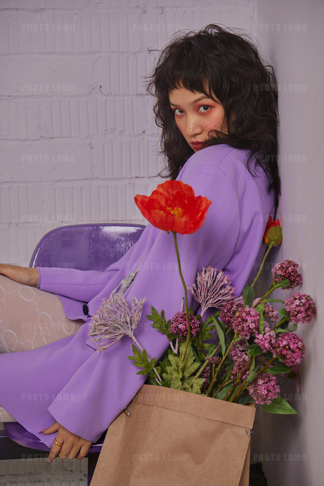 这套紫色西装写真真的强烈给大家推荐爱了