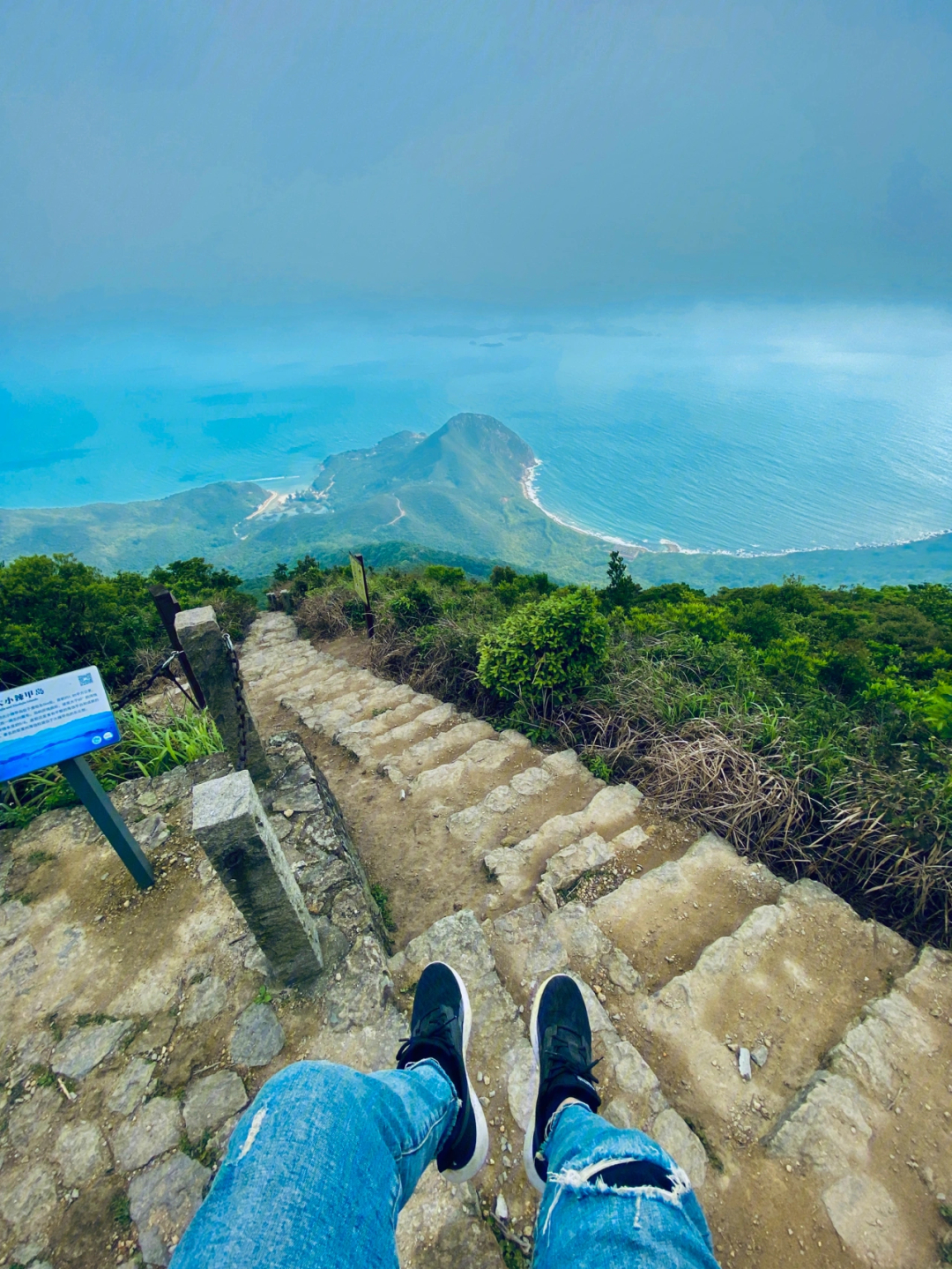 天气好看见深圳最蓝的海鹿嘴山庄大雁顶