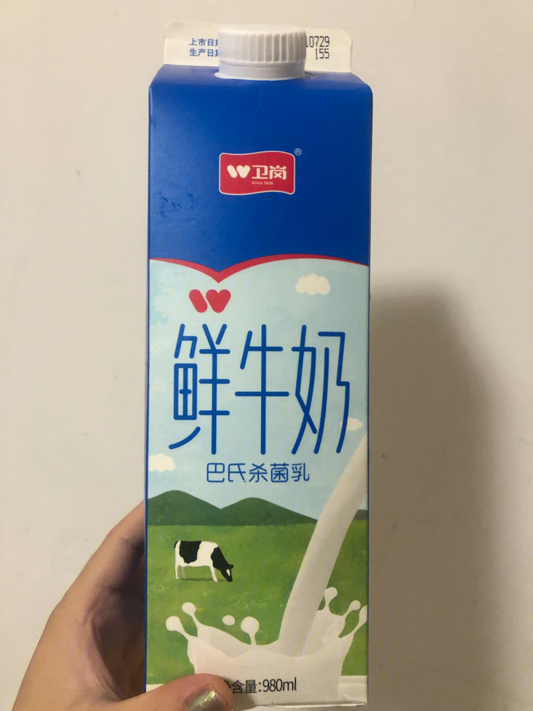 卫岗鲜牛奶