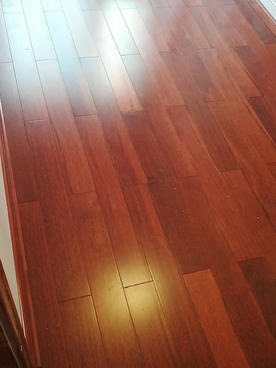 泊尔地板怎么样木地板|唐木是什么木头 唐木地板优缺点介绍