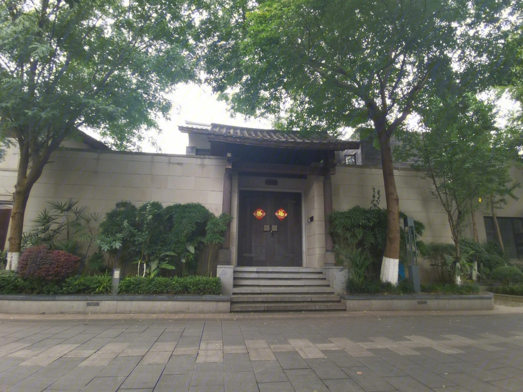 42w案例楼盘:中国会馆92这个工地时间线拉的比较长,由于金堂特殊的