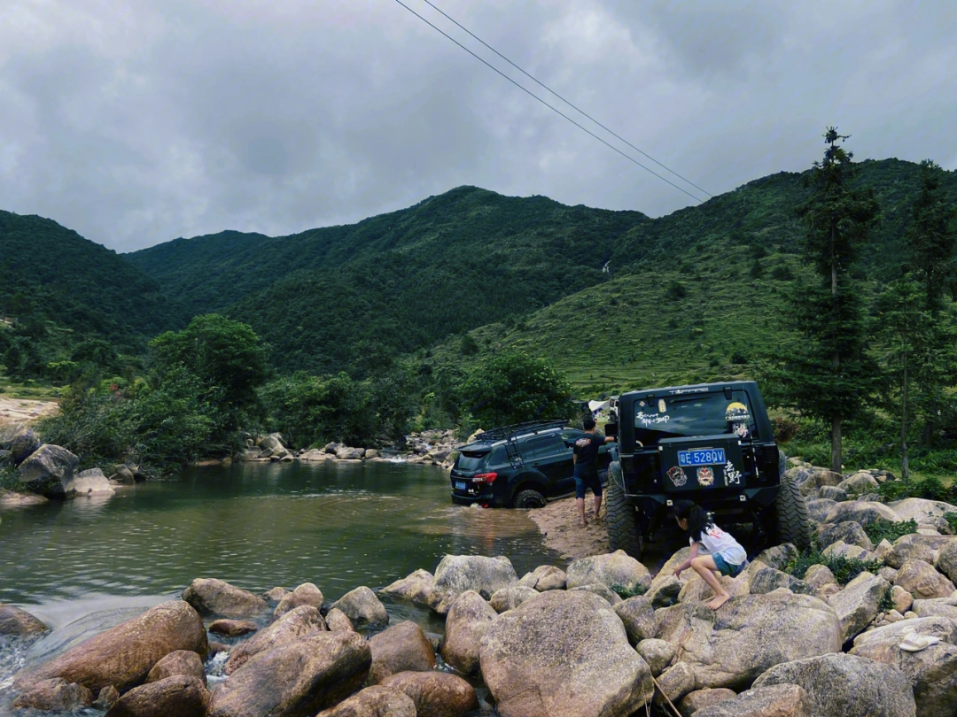 然后可以问本地人金鸡山在哪里上