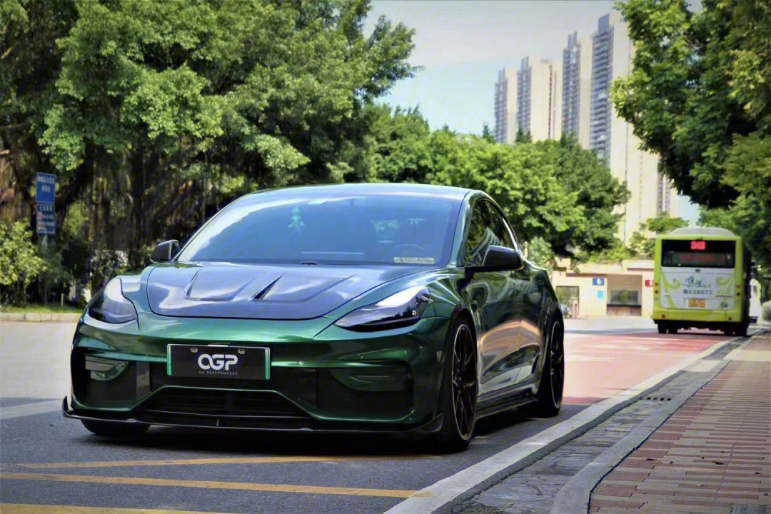 特斯拉model3绿