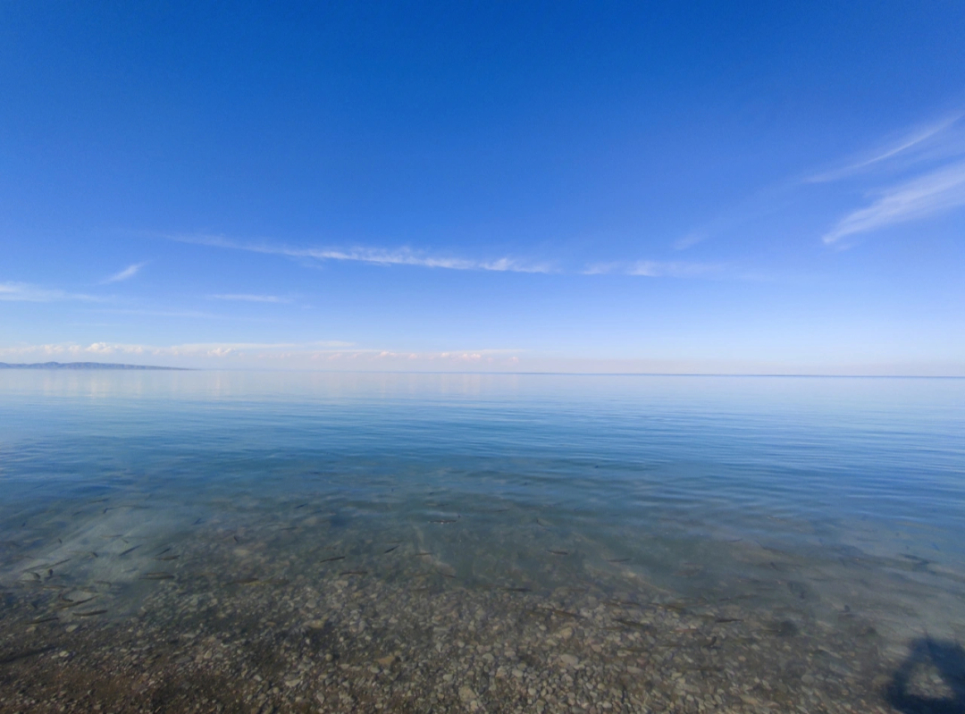 不同角度的青海湖