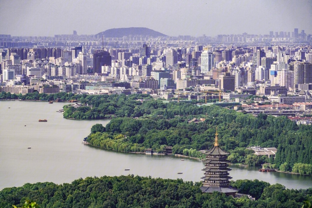 杭州赏景俯瞰最美西湖