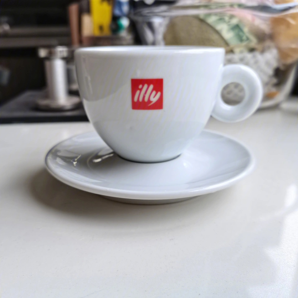 意利咖啡logo图片