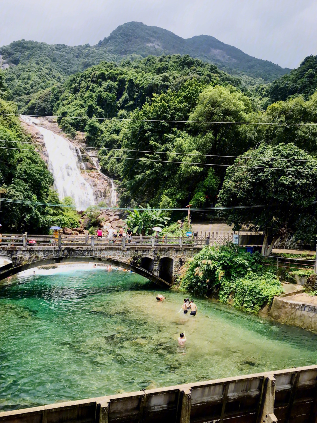 清远观音山龙潭瀑布图片