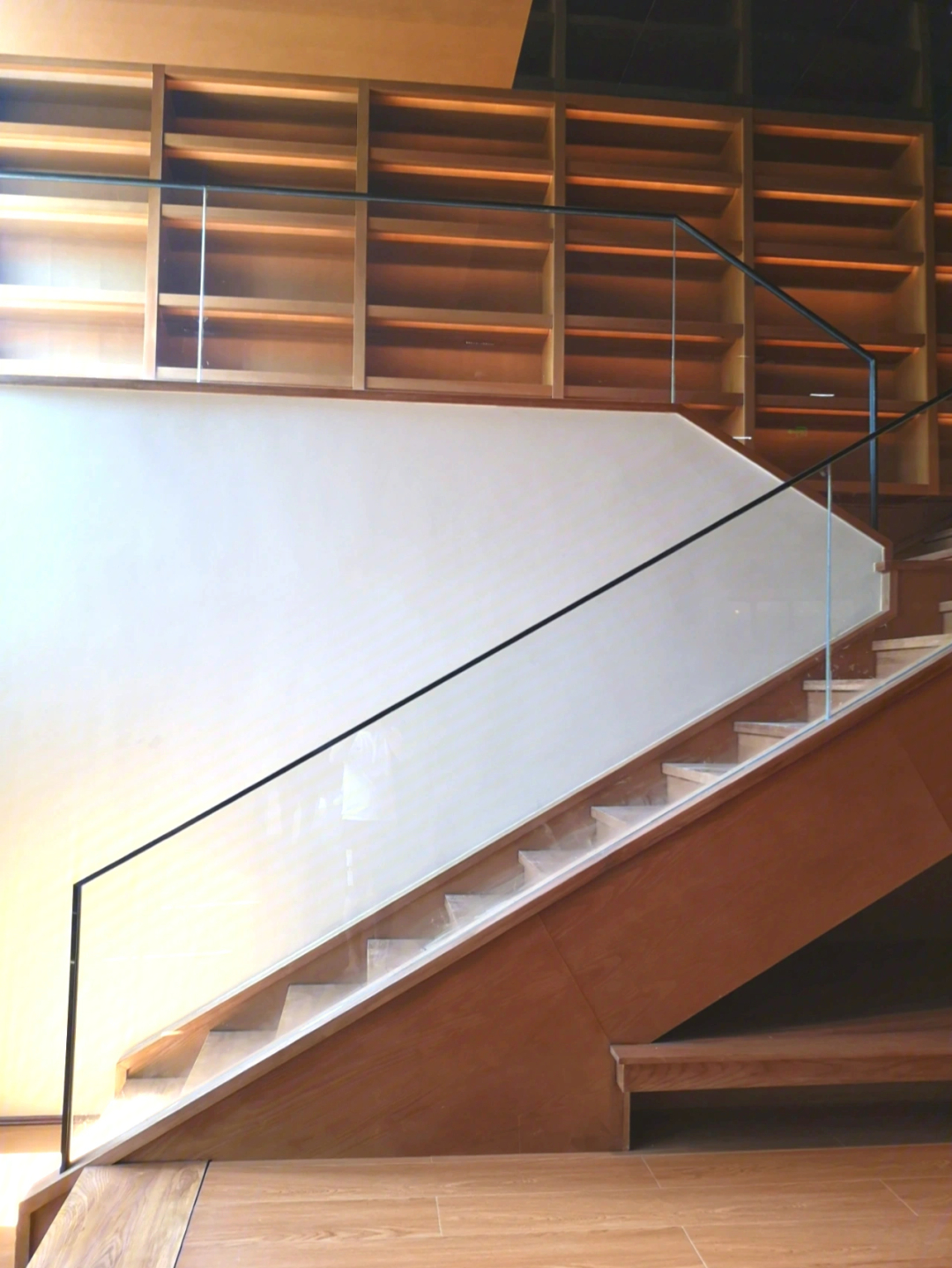 成都玻璃楼梯扶手栏杆不锈钢扶手室内现代