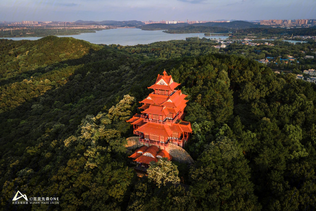 武汉磨山景区地址图片