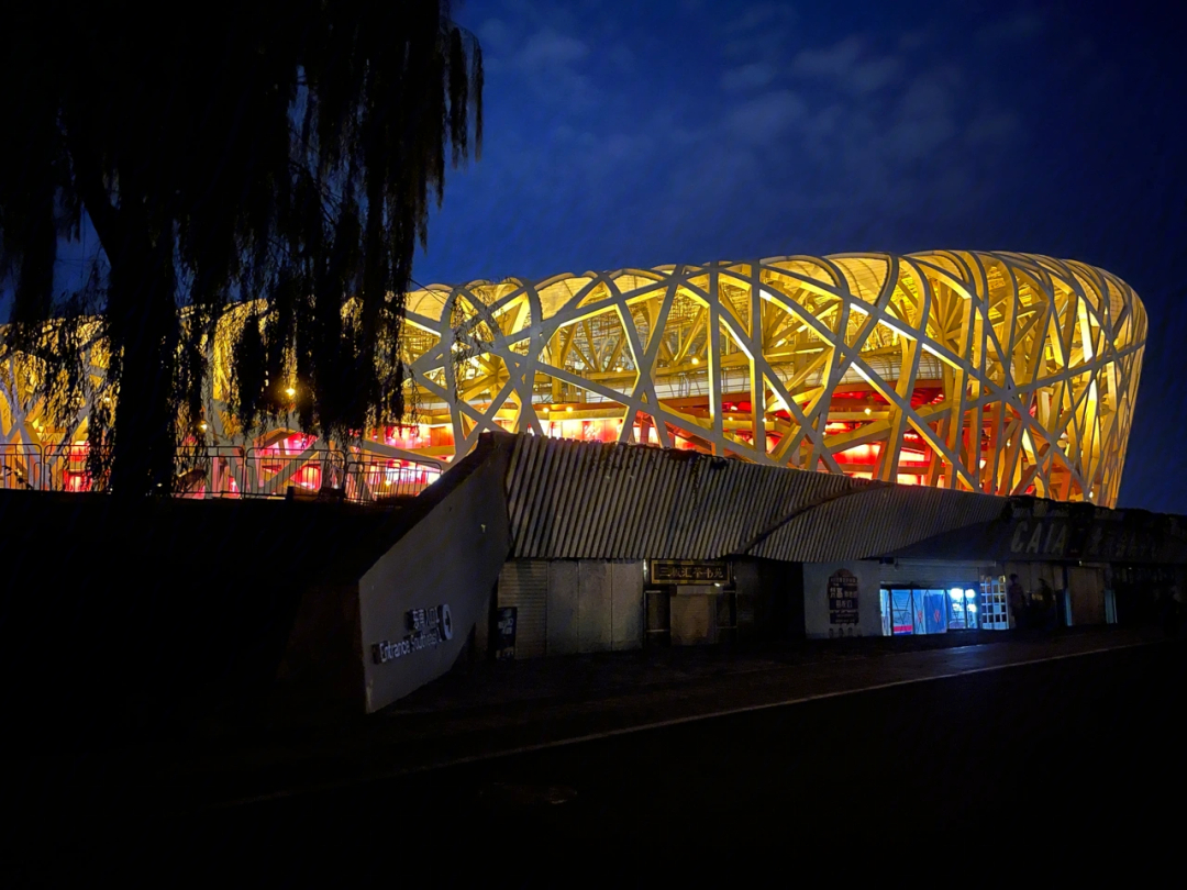 北京旅游攻略  鸟巢水立方夜景超美,晚上去奥林匹克公园很凉快!