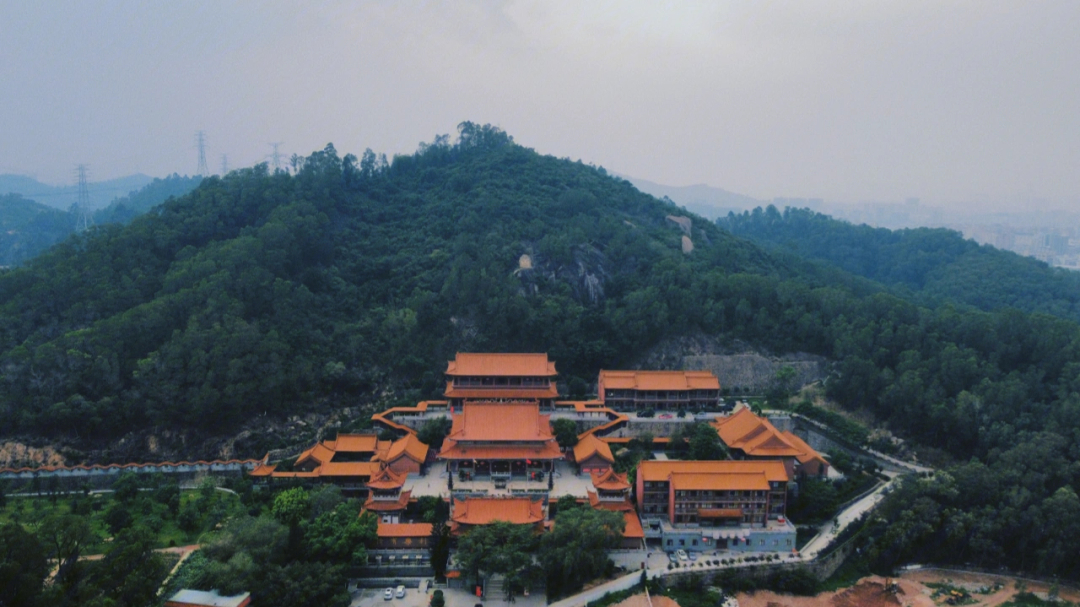 石岩湖寺庙图片