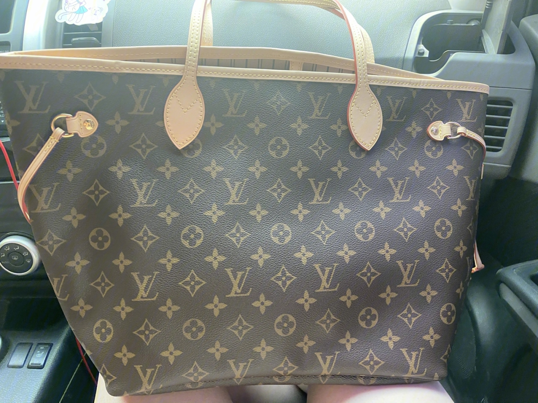 lv neverfull中号米色里