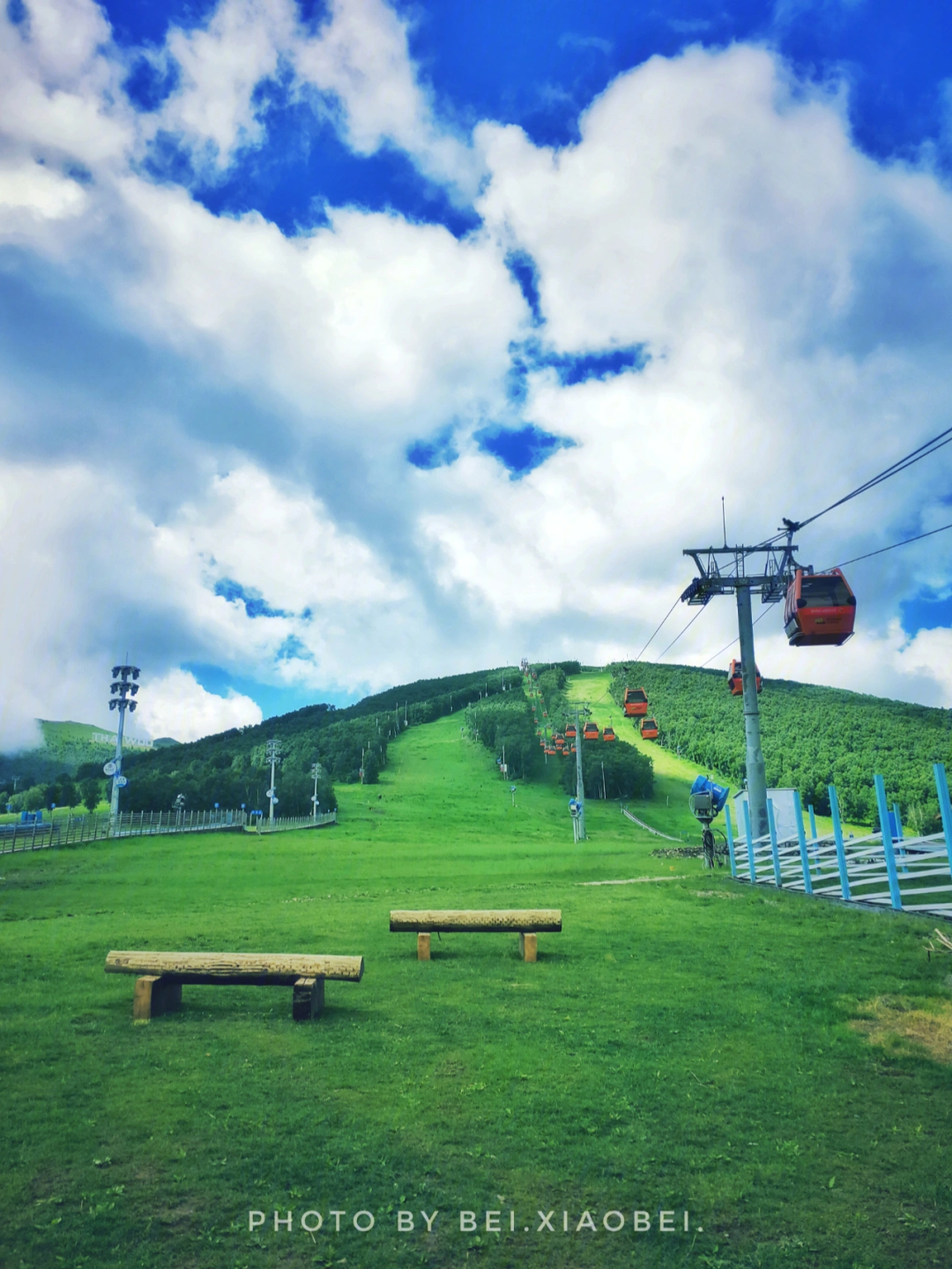 太舞滑雪小镇夏季图片