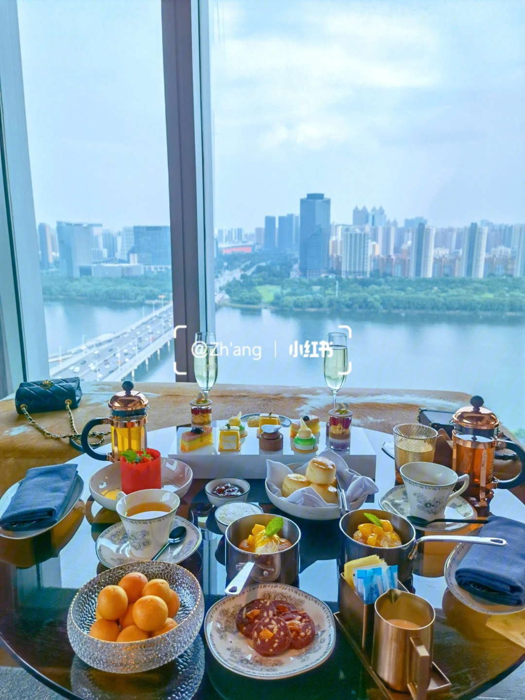 沈阳芊丽酒店中餐厅图片