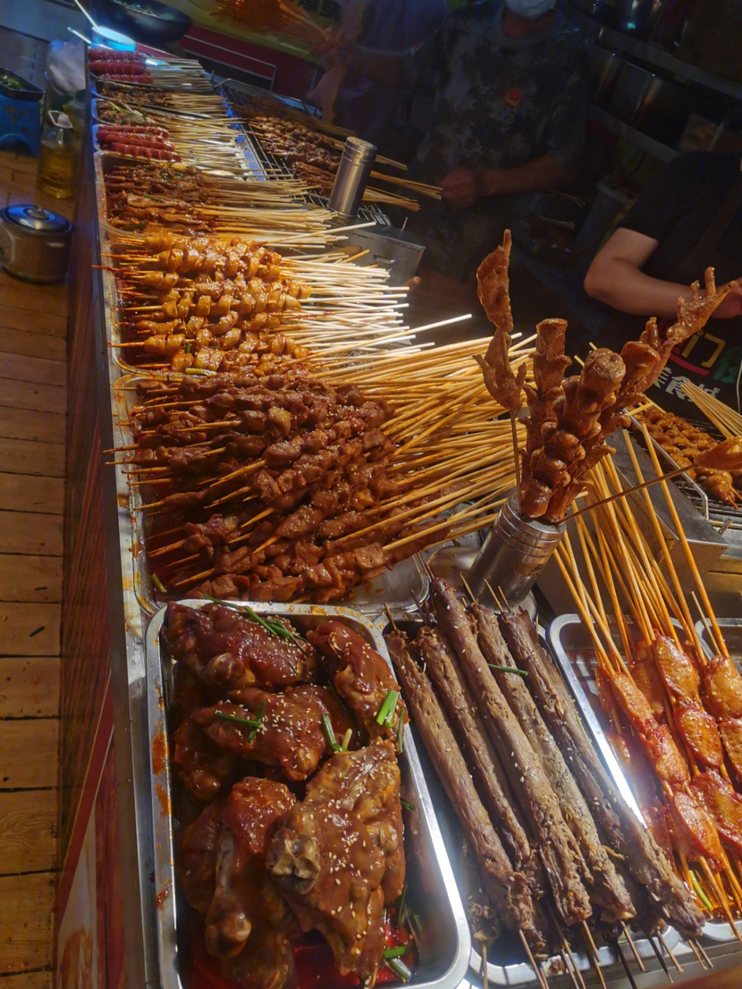 武汉光谷步行街美食图片