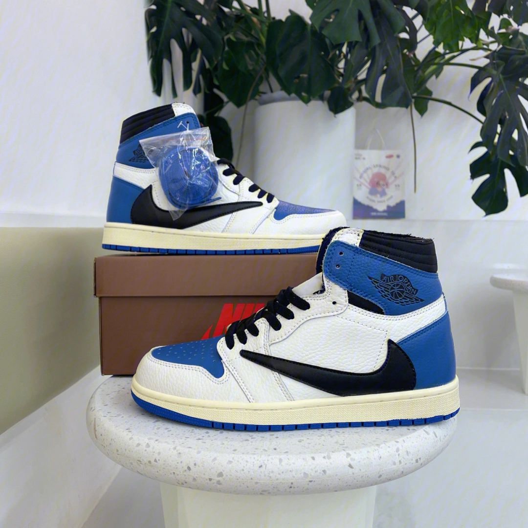 aj1闪电