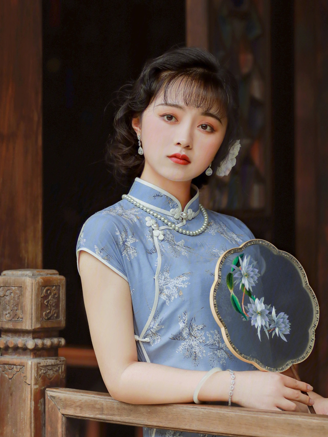 民国画报上的复古美人儿杭州约拍旗袍