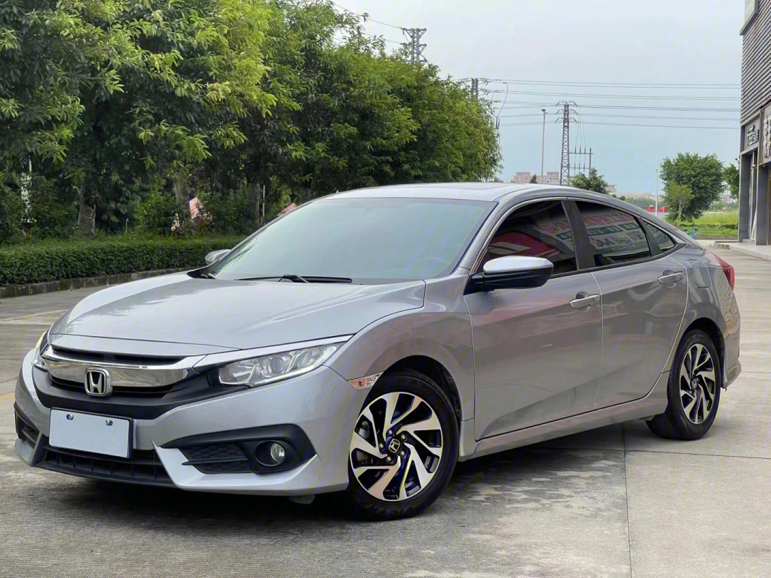 丰田civic220图片