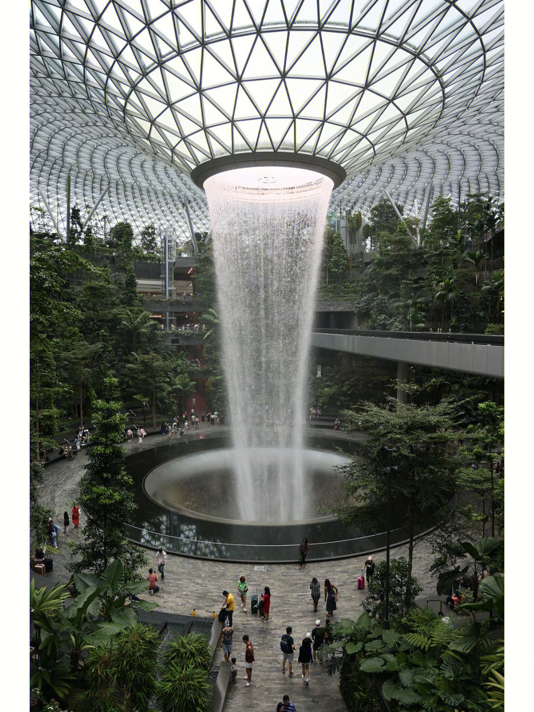 全球最美机场新加坡樟宜机场