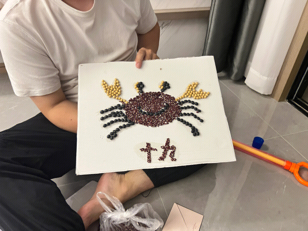 幼儿园手工作业豆豆画