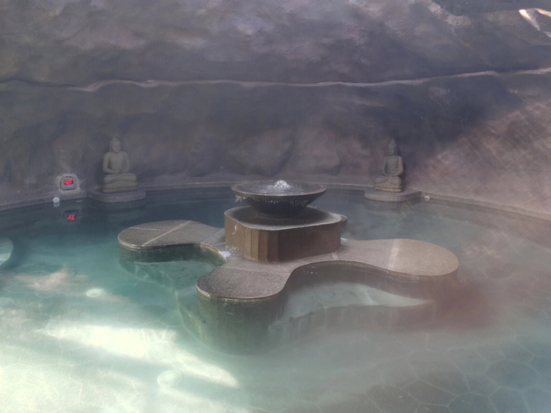 星宿江峡谷温泉图片