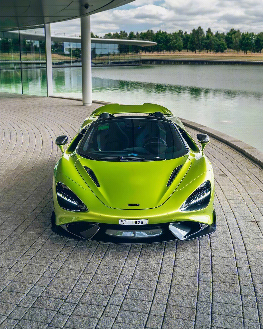 迈凯伦mclaren765ltspider