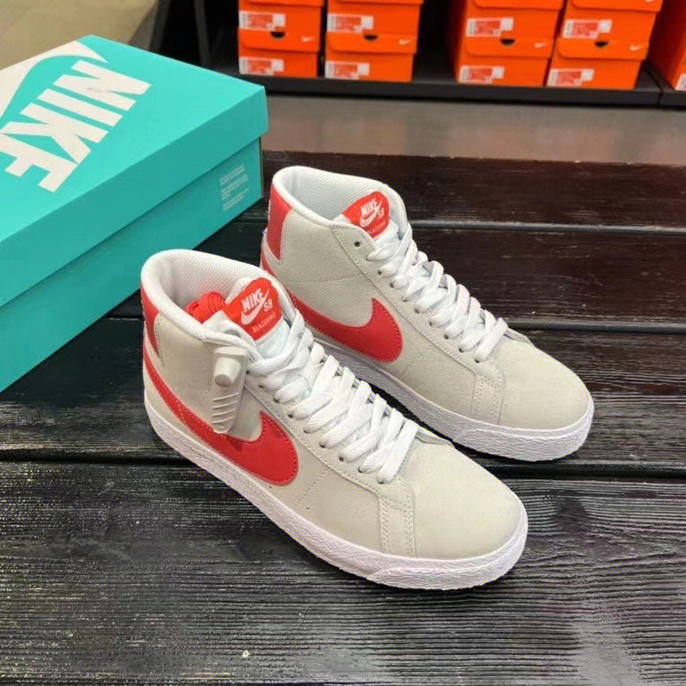 nike sb zoom blazer mid 开拓者情侣运动鞋休闲板鞋 864349-108尺码