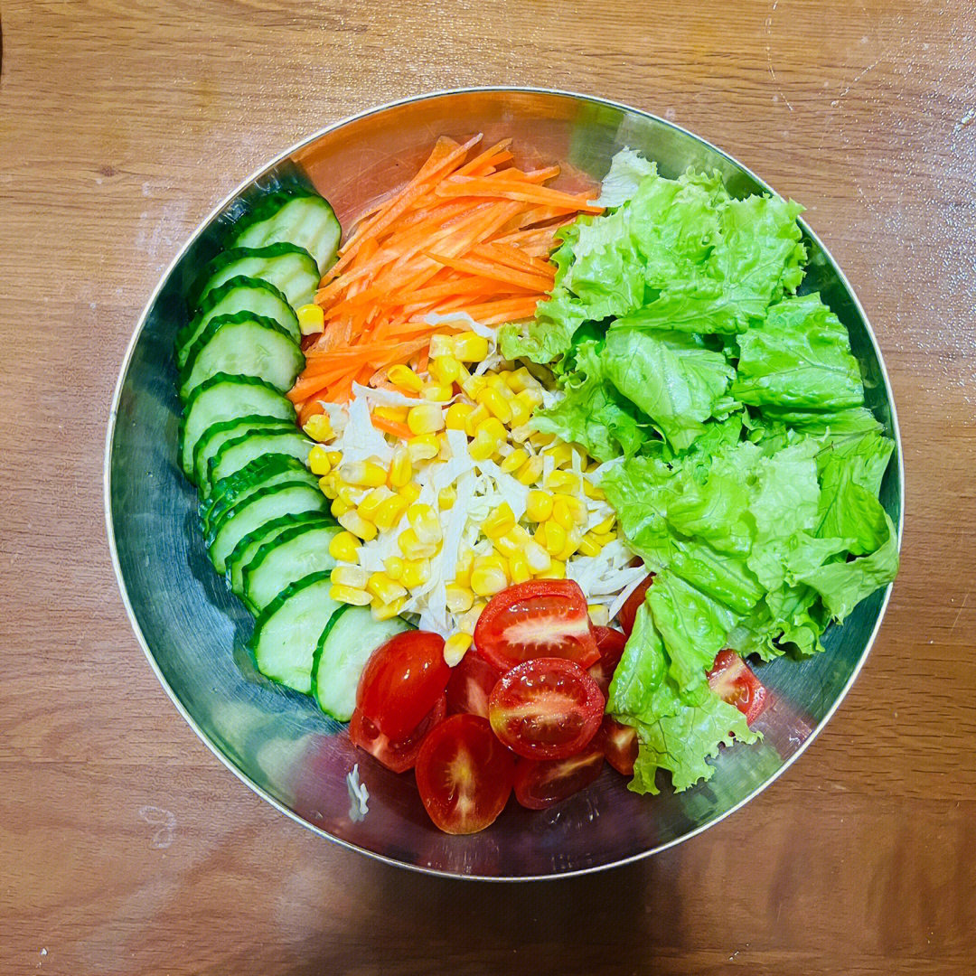 蔬菜沙拉真实图片