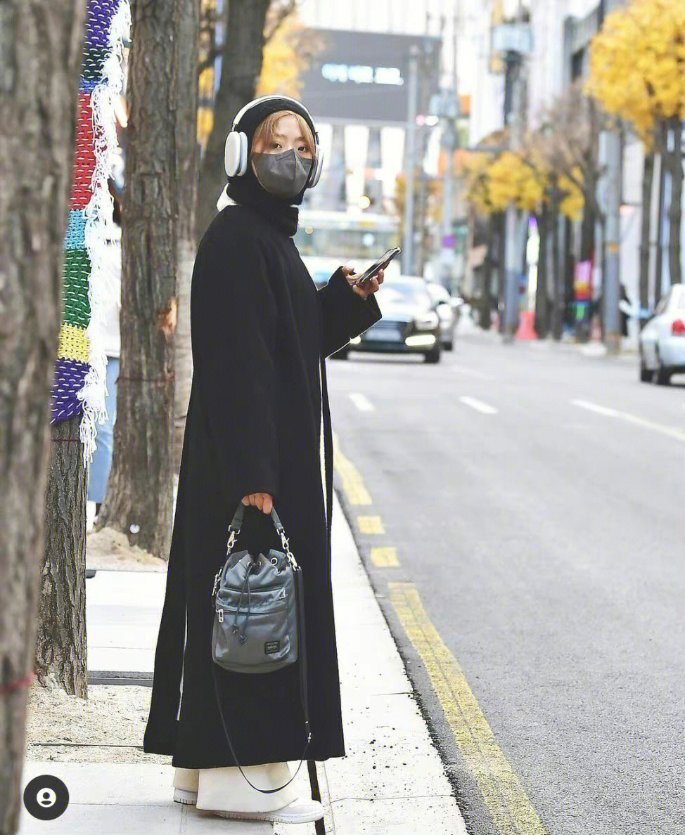 首尔街拍韩国女生时髦有型的秋冬穿搭参考