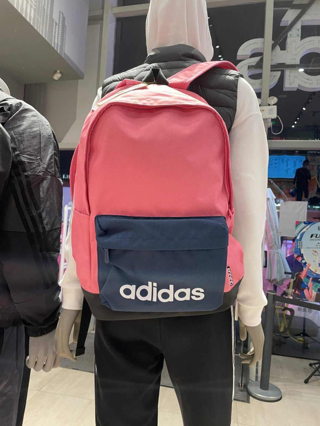 adidas双肩包真假鉴别图片